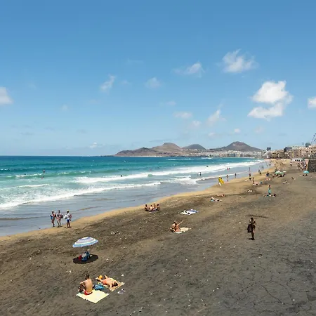 In Palmas Near Canteras Las Palmas / Gran Canaria